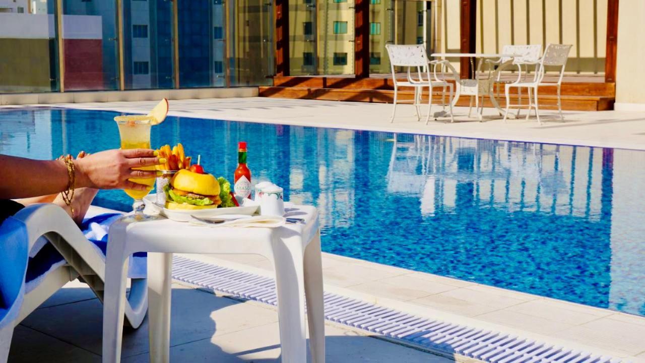 Al Kout Beach Hotel Kuwait City Bagian luar foto