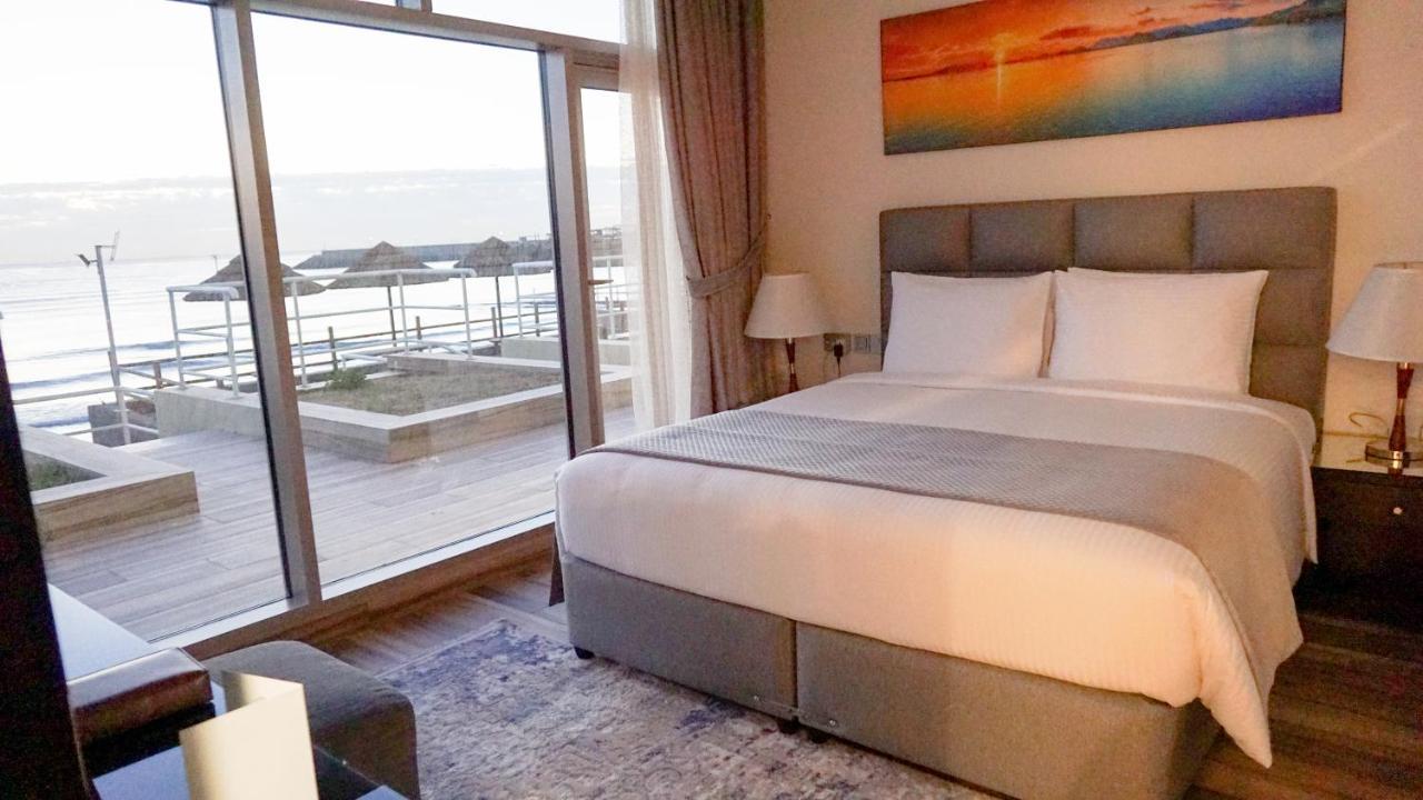 Al Kout Beach Hotel Kuwait City Bagian luar foto